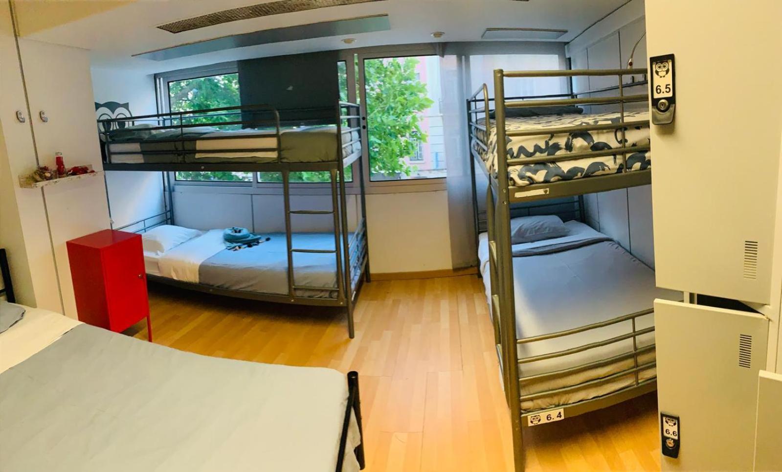 Corujinha Hostel Lisbon Exterior photo